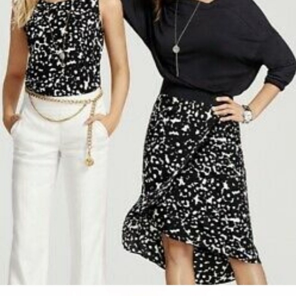 Sexy look CAbi Ink Floral Dixon Sleeveless Top & Hi-Lo Skirt Set (2 Piece Set!!) - Picture 1 of 13